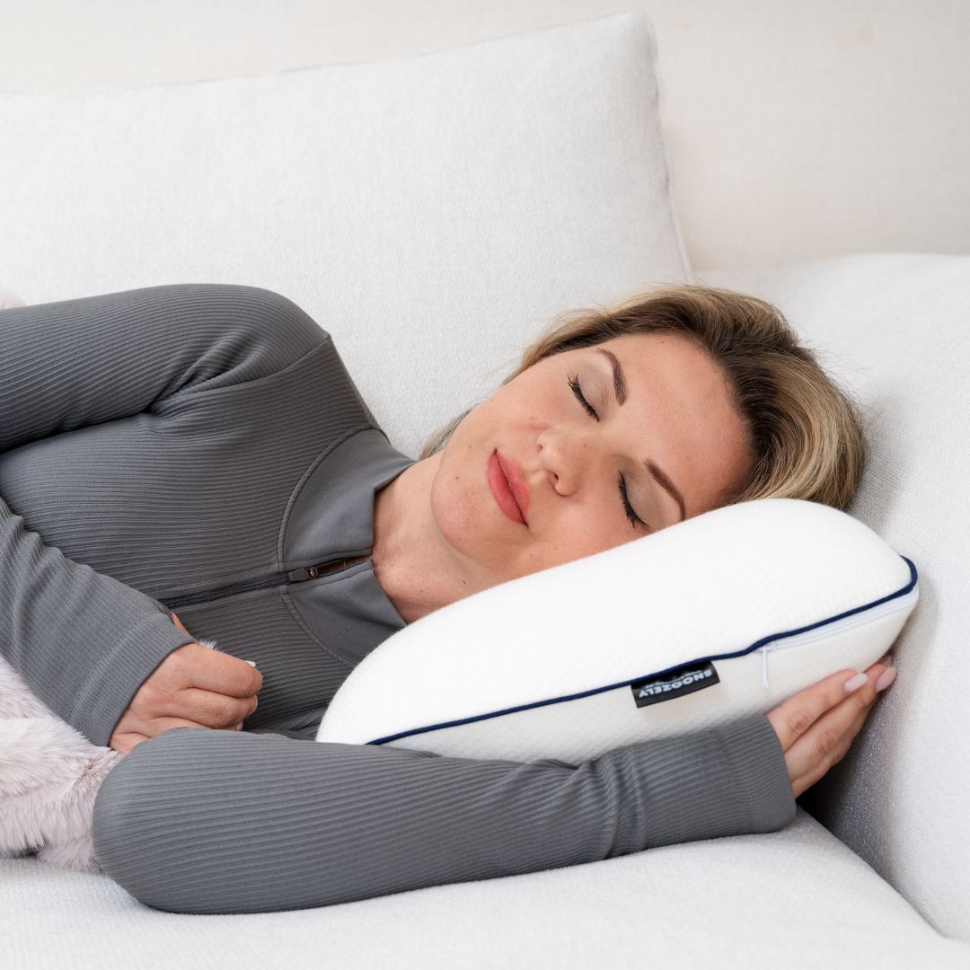 Orthopädisches Kissen in Reisegröße Weiß